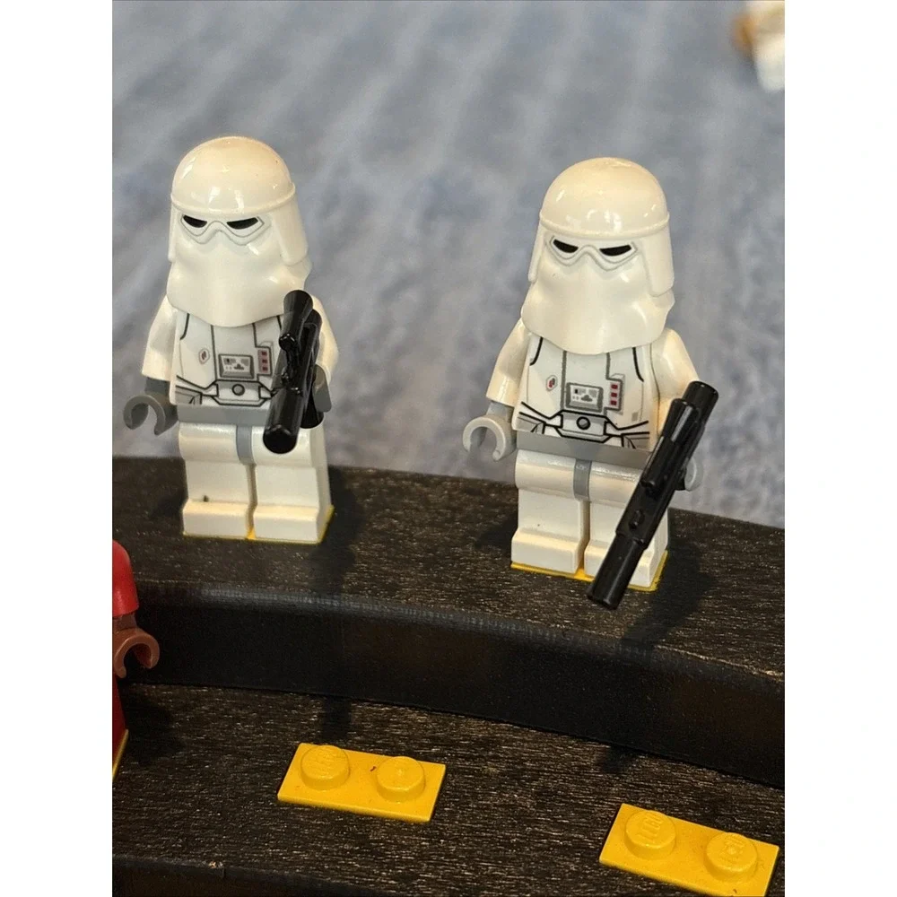 Lego Star Wars Figure Lot - 4 Various Characters -‎